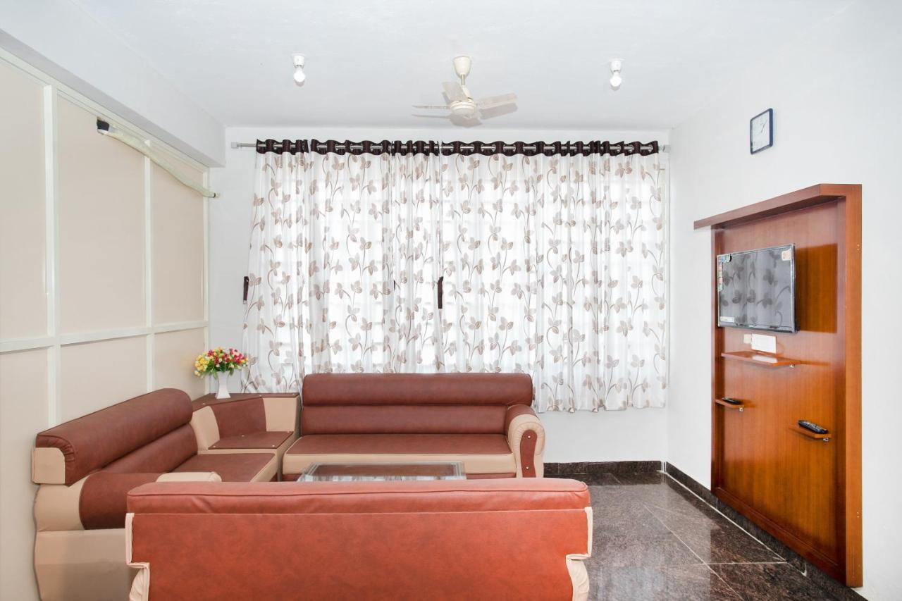 Oyo 11097 Hotel Grand Arabian Bengaluru Kültér fotó