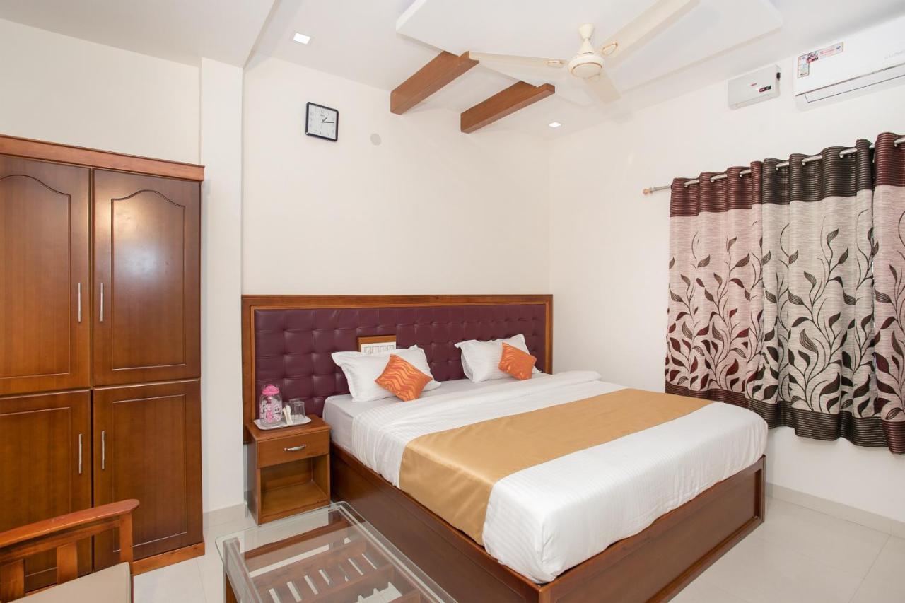 Oyo 11097 Hotel Grand Arabian Bengaluru Kültér fotó