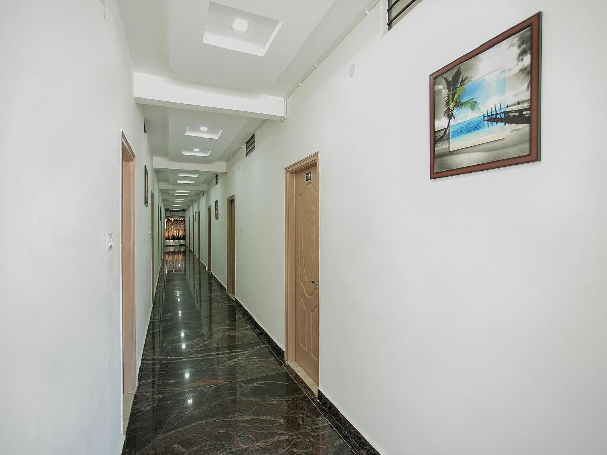 Oyo 11097 Hotel Grand Arabian Bengaluru Kültér fotó