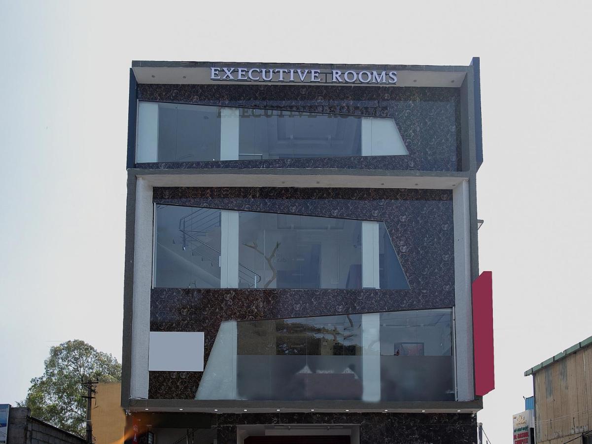 Oyo 11097 Hotel Grand Arabian Bengaluru Kültér fotó
