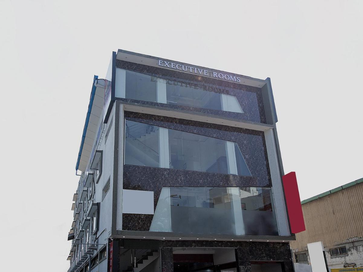 Oyo 11097 Hotel Grand Arabian Bengaluru Kültér fotó